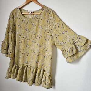 EUC LIKE NEW HAILEY & CO. YELLOW FLORAL RUFFLED 3/4 SLEEVES TOP SIZE L